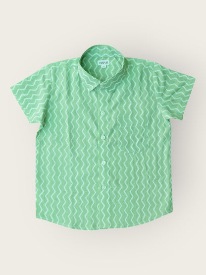 Green Chevron Half Sleeves Spread Collar Shirt